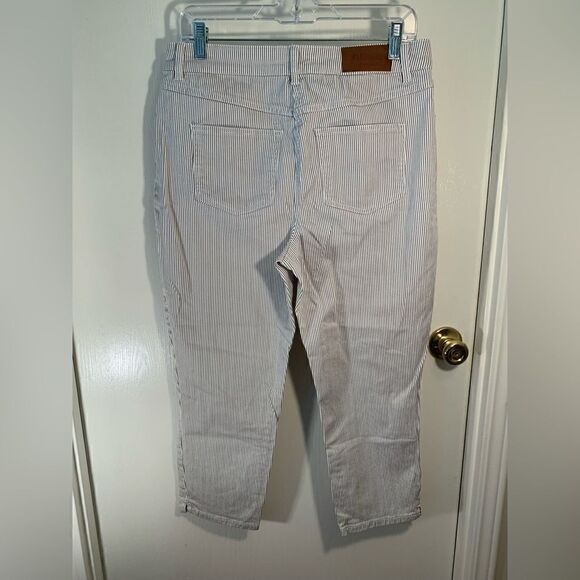 Madeline EUC beige/white striped cropped jeans Size 10 - Picture 3 of 6